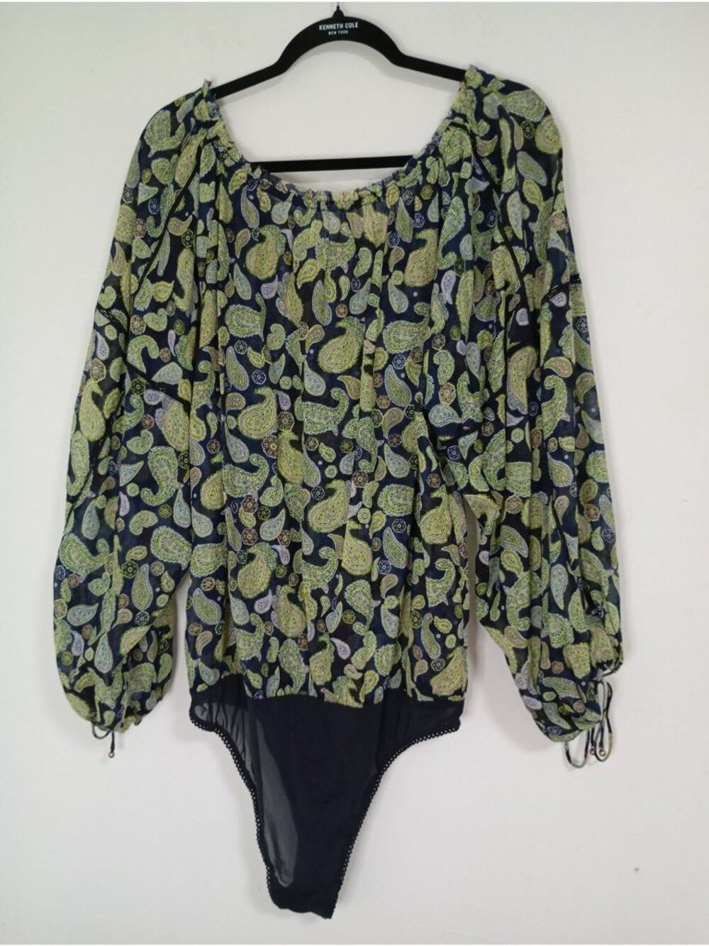 Free People Paisley Print Bodysuit Long Sleeves & Drawstring Cuffs XL Navy Green - Picture 12 of 13